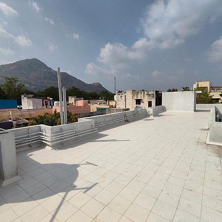 Nivas Hill View Homestay Tiruvannāmalai 外观 照片